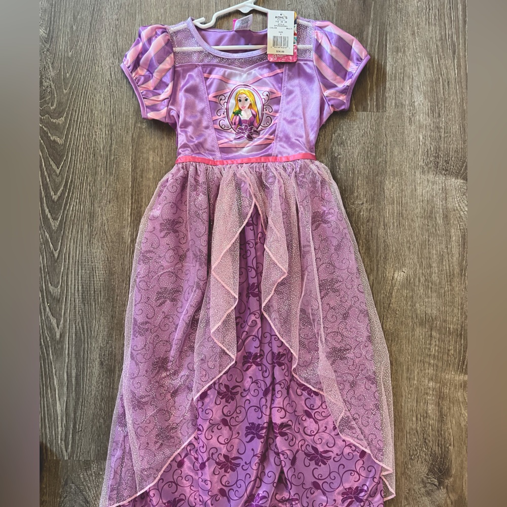 NWT Disney Princess Rapunzel pajama gown